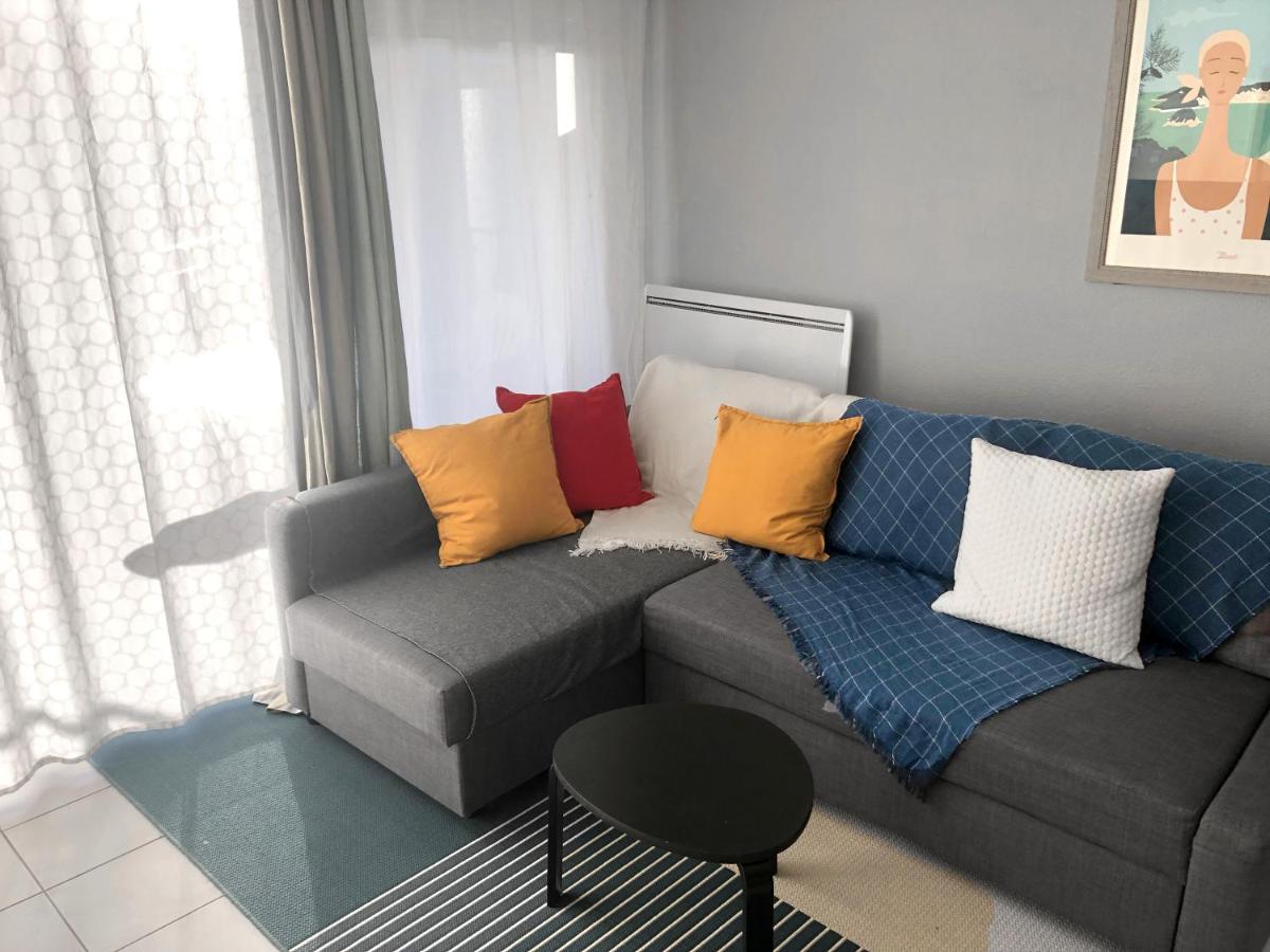 Studio Au Calme Avec Piscine, Face Golf, Parking Gratuit, Tout A Pied A 10Mn Centre Ville ซีบูร์ ภายนอก รูปภาพ